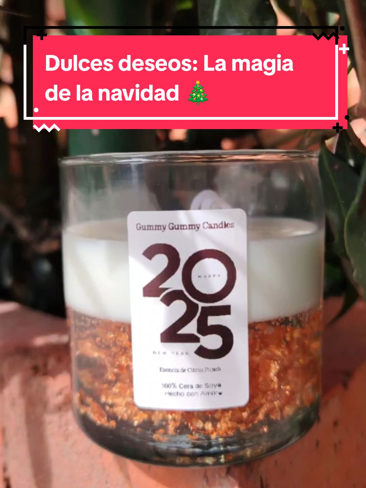 Disfruta el fina de año con una deliciosa vela, llena de luz y vida tu hogar 😍❤️  #relaxwithcandles #comohacervelas #navidad #christmas #velasdenavidad #christmascandles #soja #decora #decoracion #aroma #velas #velasartesanales #candleaddict #candlelover #hechoamano #handmade 