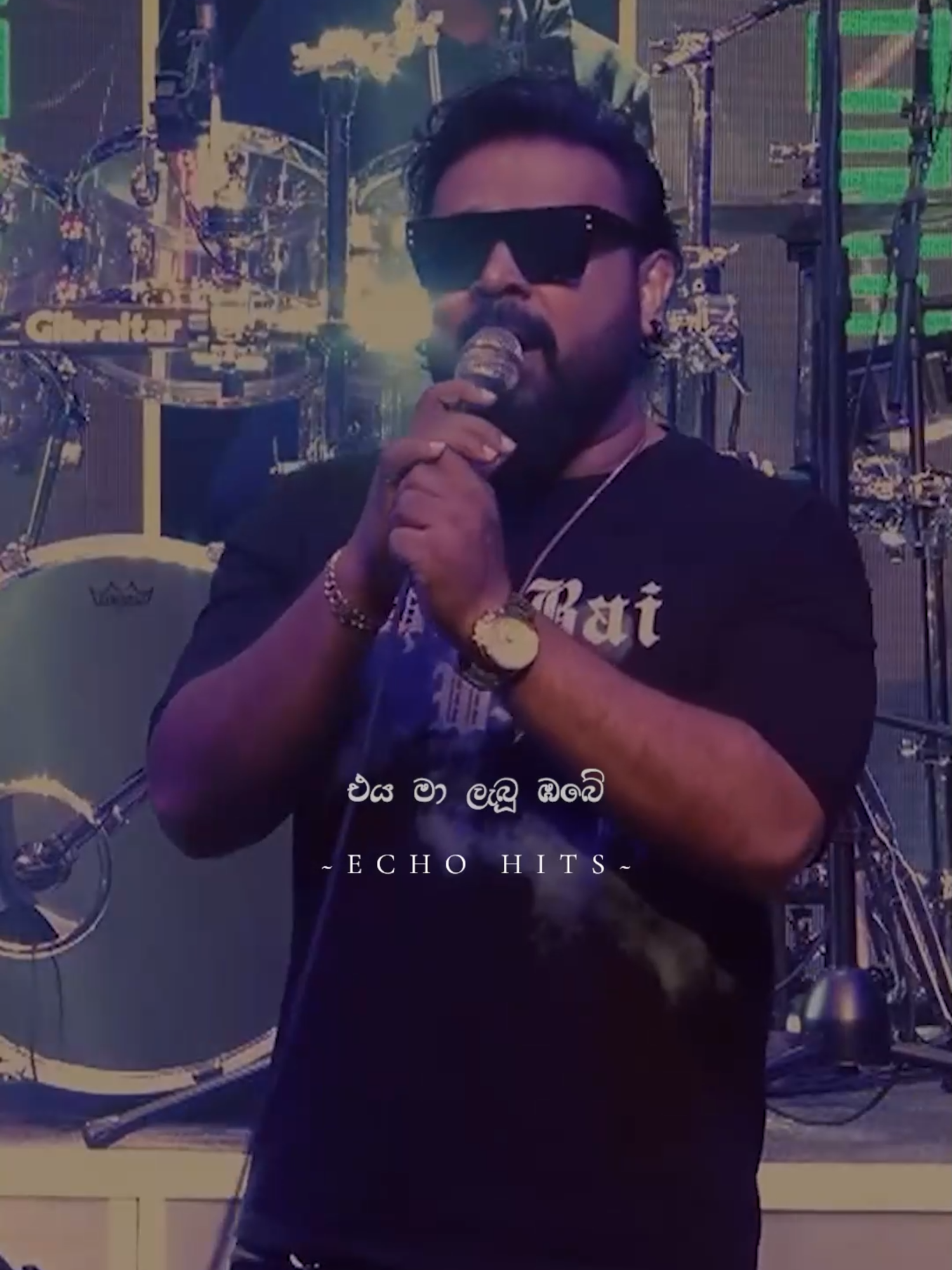 හෙට දවසේ අපි දෙදෙනා අද වාගෙම හමුවිය යුතු වේ... 🥰🎶 @milinda_sandaruwan #milindasandaruwan #priyasooriyasena #fypシ#fyp#foryou#sinhalasong#viral#whatsappstatus#lyrics#trending#foryoupage#trendingsong#fypシ゚#vibes#newtrending #onemoreband