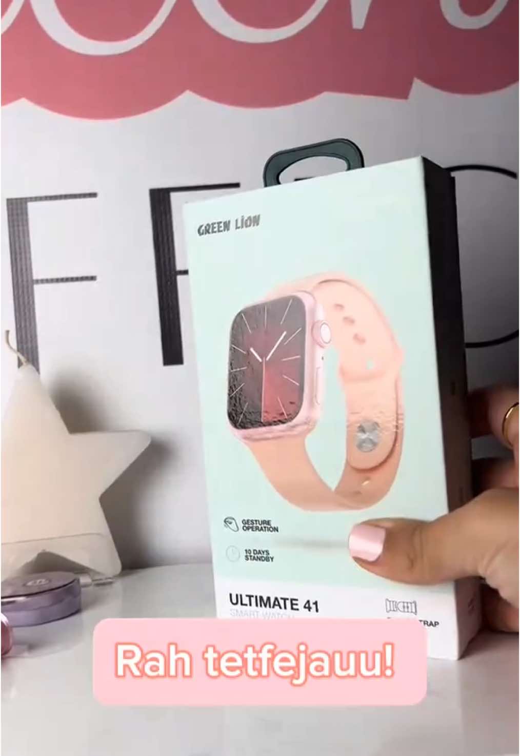 Dm instagram @chicchickofficial.lb or whatsapp 76695509 for order💖#watch #greenlion #smart #iphone #samsung #bluetooth #chicchickofficial #fyp 