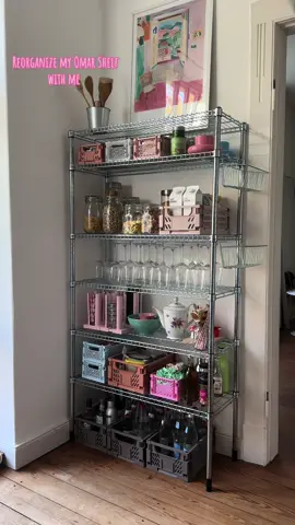 reorganize my kitchen shelf with me 🫶🏼 #aesthetic #interiordesign #interior #kitchen #omar 
