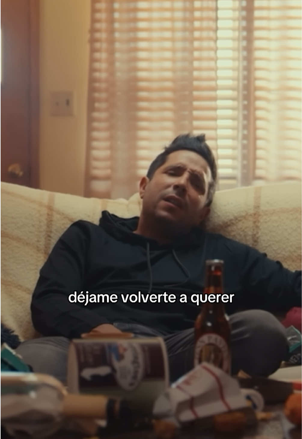 #VolverteAQuerer ❤️‍🩹 @Cali y el Dandee. ¿A quién se la dedicarías? #billboardar #caliyeldandee