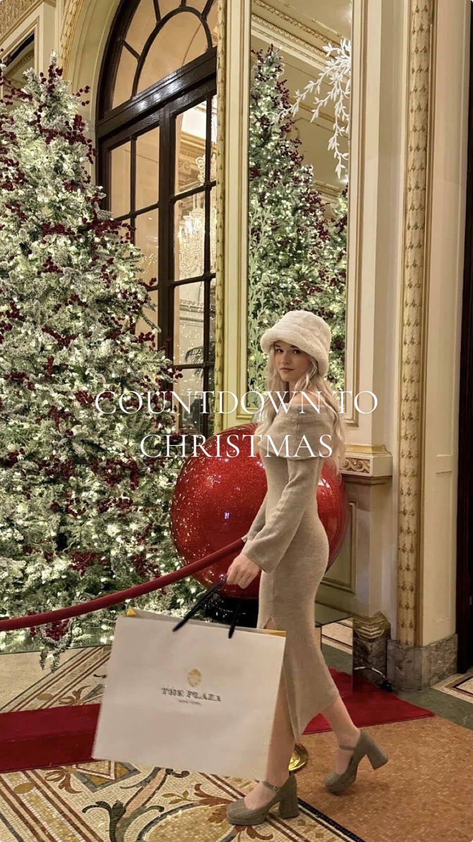 Almost that time of year 🎄❄️⛸️🌨️⛄️🤍☕️ #christmas2024 #countdowntochristmas #holidayseason #holidayseason2024 #winteroutfits #winteroutfitideas #christmasevedress #winterfashion #winterfashion2024 #christmasinnewyork #nycchristmas #winterinnyc 