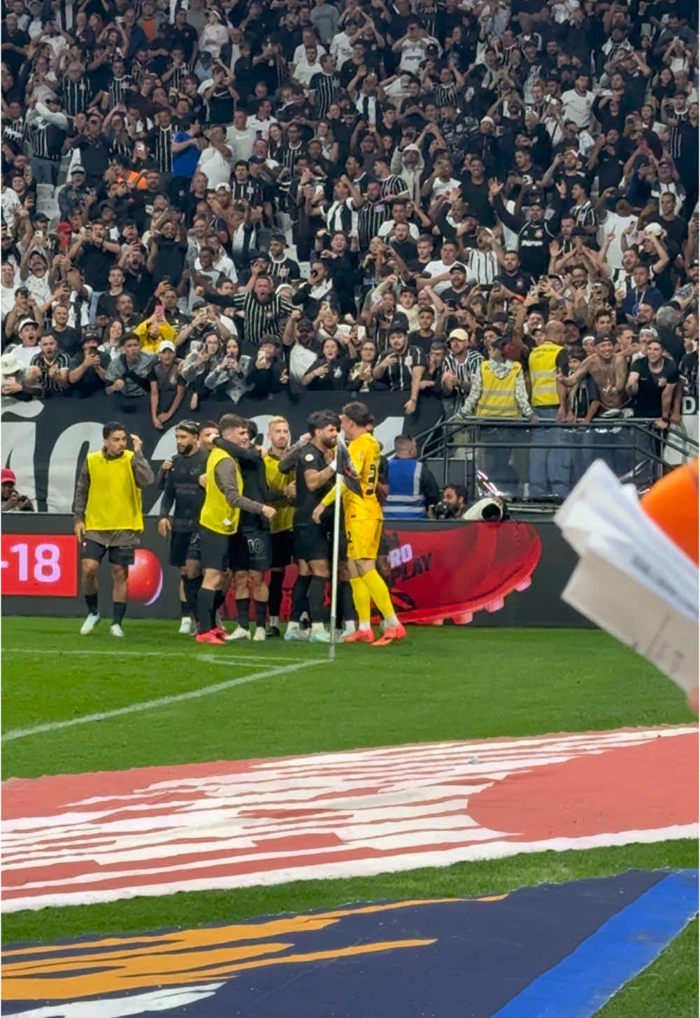 Yuri Alberto acreditou e fez o dele no clássico contra o Palmeiras. O camisa 9 é artilheiro do ano do Corinthians com 25 gols! #corinthians #derbi  