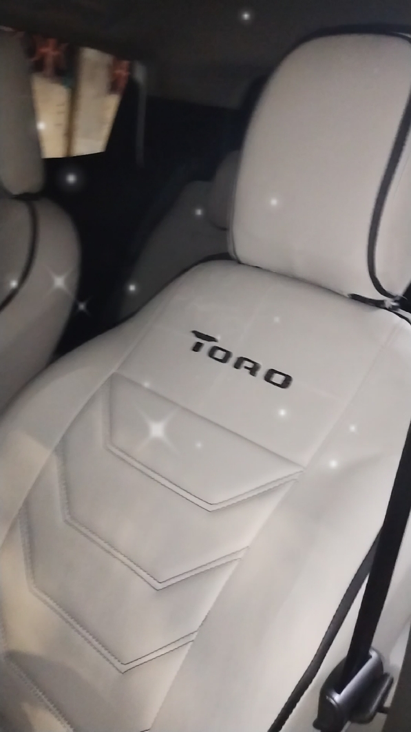 Courotec Capas Automotivas  #capassobmedida #capaspersonalizadas #capasdebanco #capasdecouro #capasautomotivas #fiat #fiattoro #toro 
