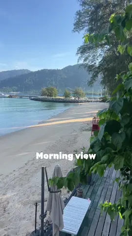 Waking up to this view. Amaxing Tioman Island #travel #Malaysia #morningview #budgettravel 