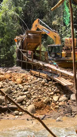Tiada hari tampa nguli💪🏻🗣️#operatorsany #operatormuda #tambangemas 
