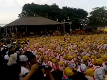 Rekor MURI Tarian Soya Soya dengan Peserta Terbanyak Legu Gam 2011 #video #ternate #tempodulu 