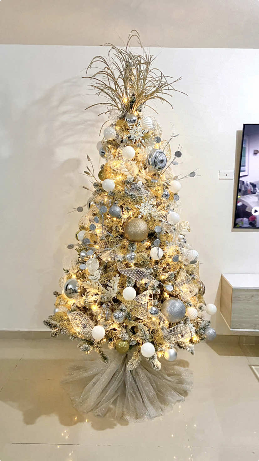 White Christmas 🤍🥂 #christmastree #christmastime #christmas #christmasdecor #navidad #barranquilla #christmasdecorations #arboldenavidad #christmaslights #decoracionnavidad #whitechristmas #natale #decoracionnavidad@elgigantedelhogaroficial 