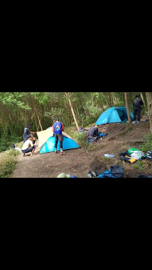 Pendakian Bersama part#1 Gunung Slamet Via Permadi Guci. Selanjut nya kita akan ke Gunung Prau Via Patak Banteng yg mau join bisa DM aja yah kawan atau nomer ada di Bio  #prauviapatakbanteng  #praumountain  #gunungprau  #infomerbabu  #basecampmerbabuviagancik #basecampbangpletek #merbabuterbaru 