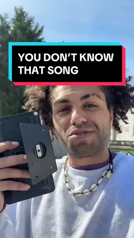 @Arye always nice knowing the song i will listen to next on this #carplayer #carmusic #carride #cartech #portable #device #tiktokshopholidayhaul #tiktokshopcybermonday #tiktokshopblackfriday 