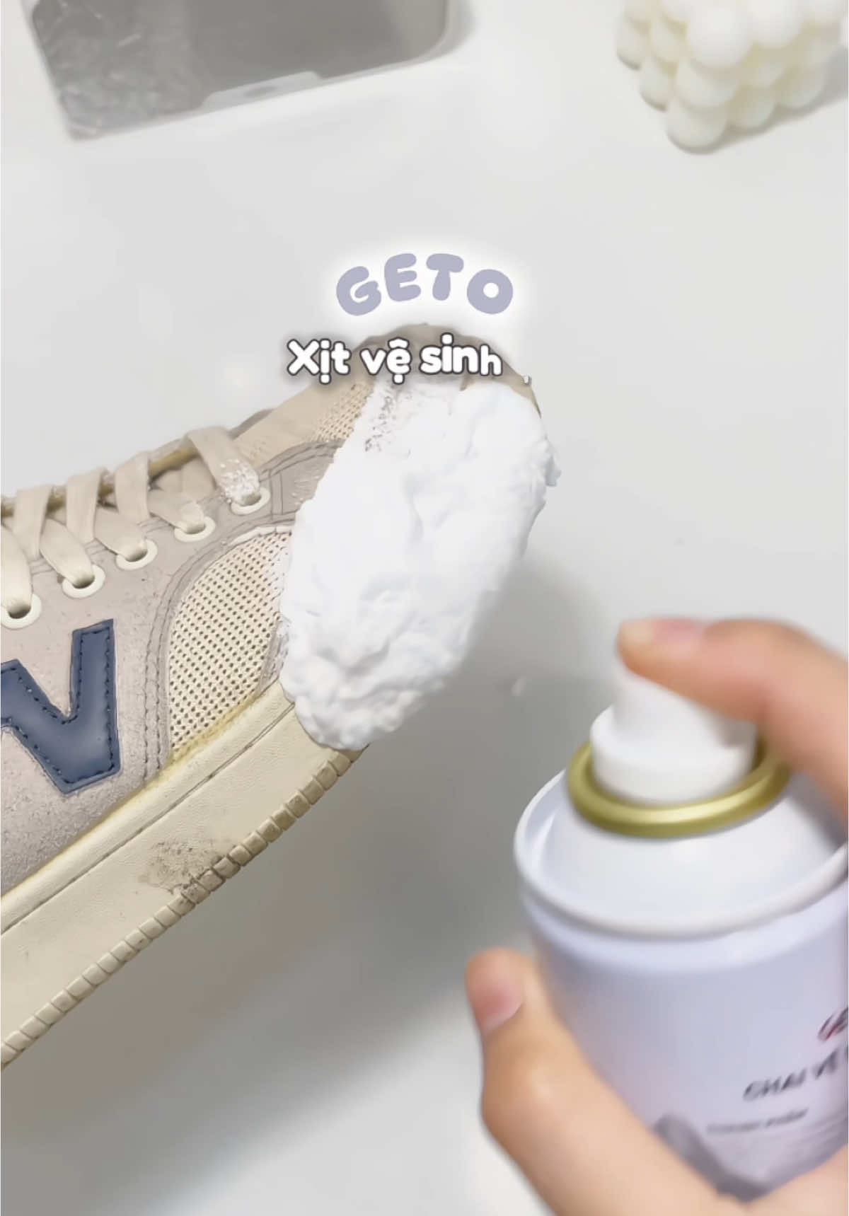 Dùng oke lắm 👟🧽✨ #vesinhgiay #xitthomgiay #geto #sneakers #review #ngongngoc #viral 