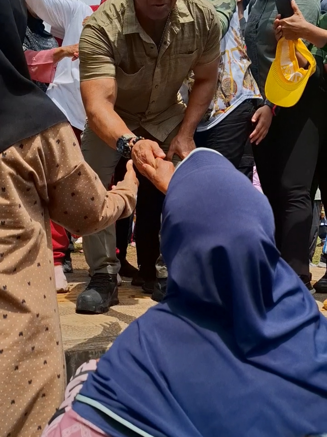 Mohon doa restunya Untuk Pak Andika dan Mas Hendi semoga menang dan terpilih menjadi gubernur Aamiin🤲 #jawatengahperkasa #pilgubjateng2024 #calongubernurjawatengah #JawaTengahBersatu #andikauntukjateng1 #masrambo #andikaperkasa 