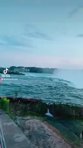 #nanuofficial1 #niagarafalls #canada 