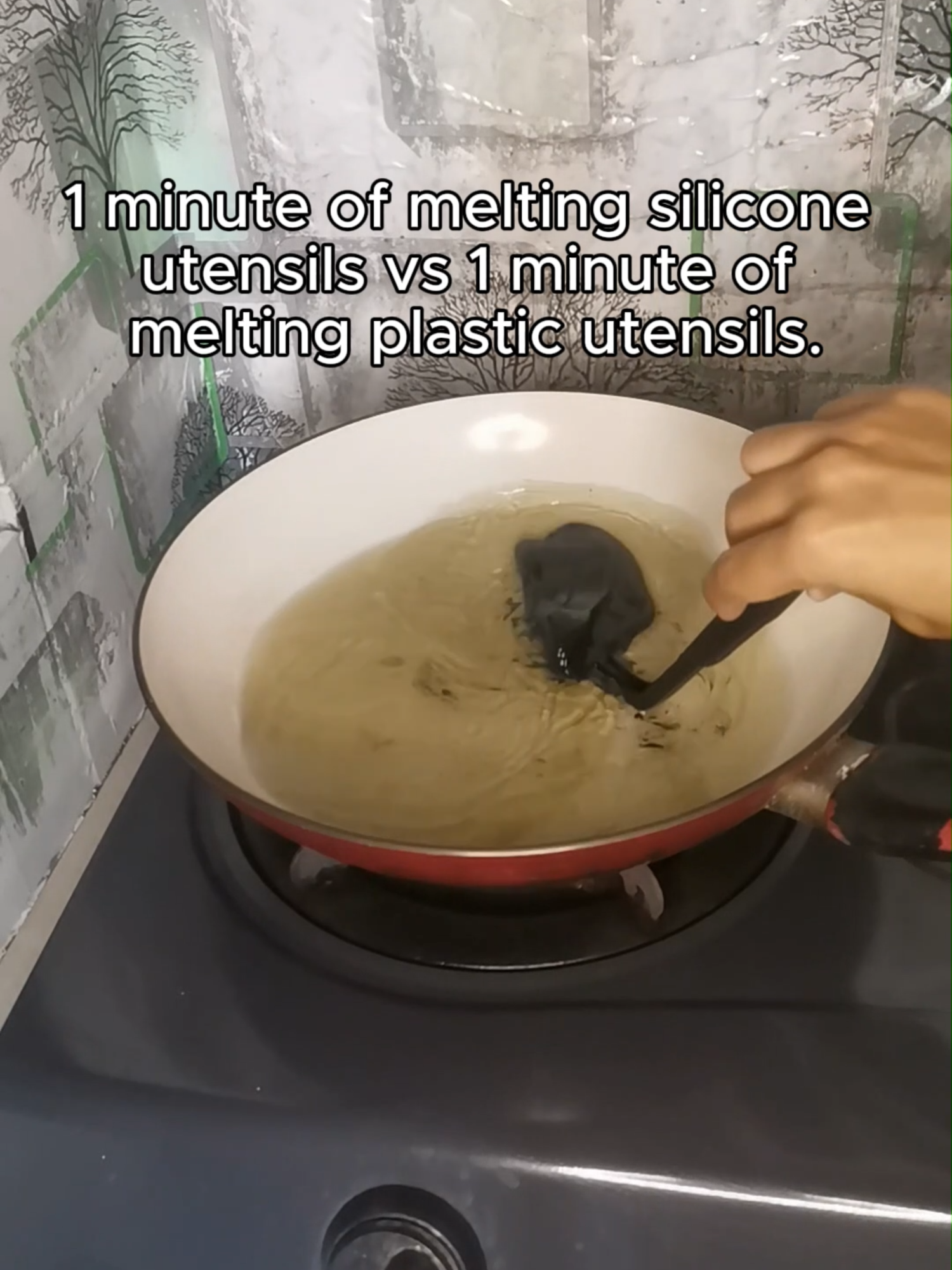 Let’s play a game: Which one melts first—plastic or silicone? 🔥 Spoiler alert: One of these is having a meltdown... and it's not the silicone! 😉 Order now 🛒https://bit.ly/3WHSwEb #amazon #siliconeutensils #momlife #fypシ #asmr #plastic #KitchenHacks #votewisely