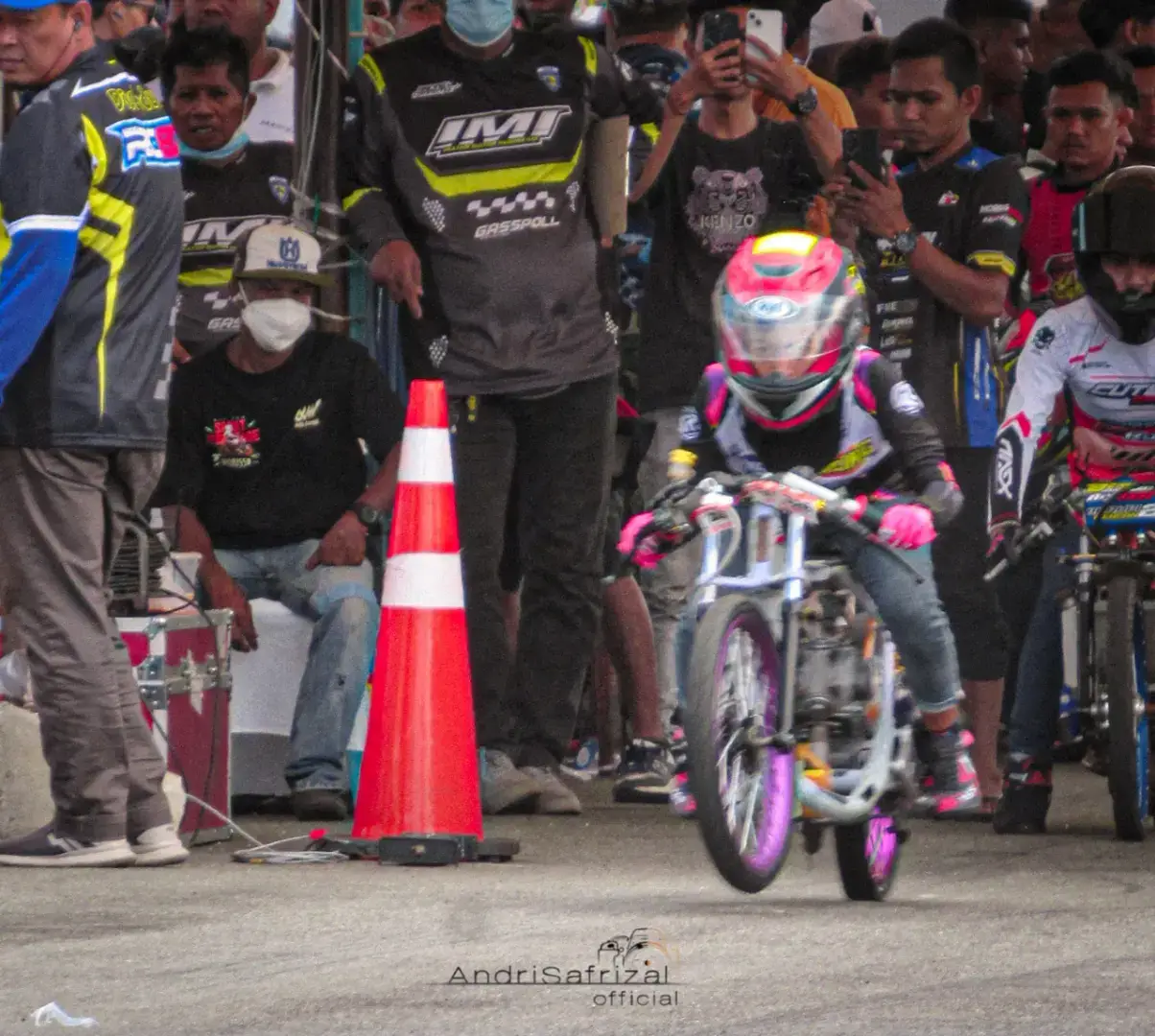 foto drag kejurprov imi aceh 2024  #fyp #fy #drag #lanut #bandara #dragaceh #balapmotor @sicepatexprress @alpazri95 @aldiceper_59 