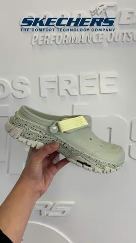 Pakai je foamies pergi mana-mana! Cantik sangat 💋   #skechersmalaysia #1111 #promo1111 #skechersmy #tiktokshopsale #TikTokShop1111MegaSale #Tiktokshopmy