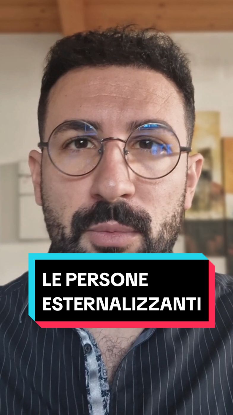 La persona peggiore con cui avere a che fare #psicologia #amore #relazioni #amoretossico #psicologo #ansia #emozioni #rabbia #imparacontiktok #terapia 