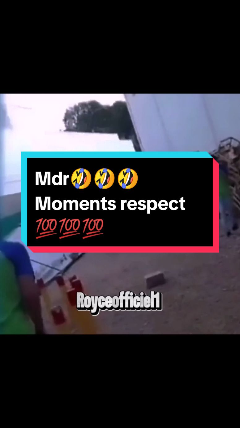 Réponse à @laigairi Voilà pour toi depuis le Tchad 🇹🇩🇹🇩🇹🇩💯#futbol⚽️ #football #Soccer #cool #mdr #respect #💯💯💯 #fyp #viral @Royceofficiel1🤣😂 @Royceofficiel1🤣😂 @Royce Officiel4 