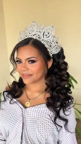 Every bride, quinceañera, and special occasion is unique, and I’m honored to bring out the beauty in each one. Here’s a little recap of these wonderful memories! 💖 #PassionForBeauty #HairAndMakeupMagic