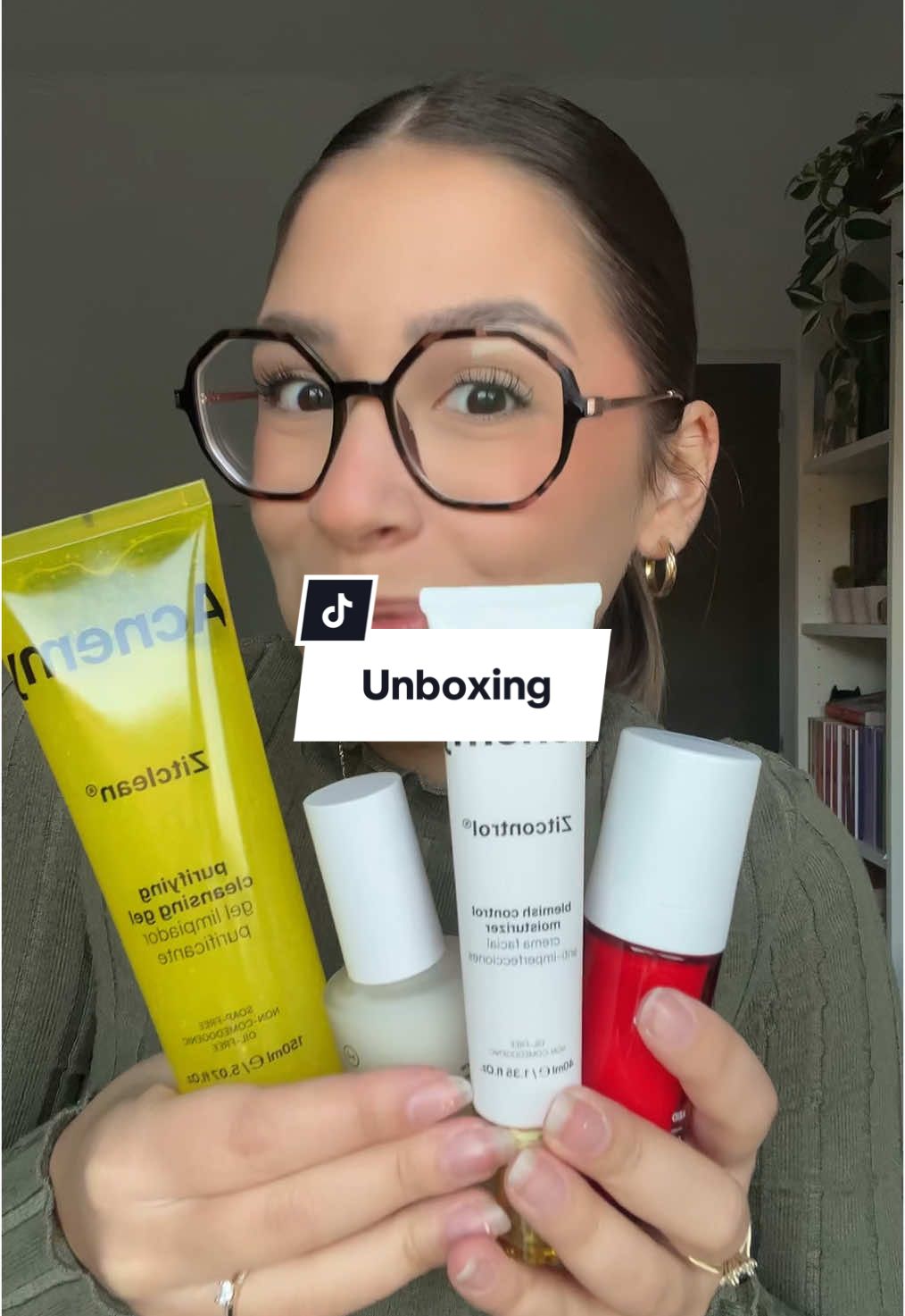 Unboxing skincare avec @Niche Beauty Lab ✨ #skincare #collaboration #grwm #unboxingvideo #colis #unboxwithme 