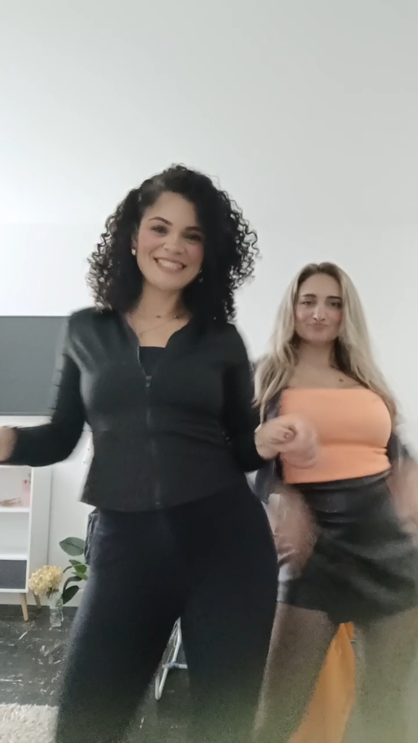 j'ai saucé ma go sur le son 😜 @Nour Laura #4kampe #joedwetfile #kompa #danse #fyp 
