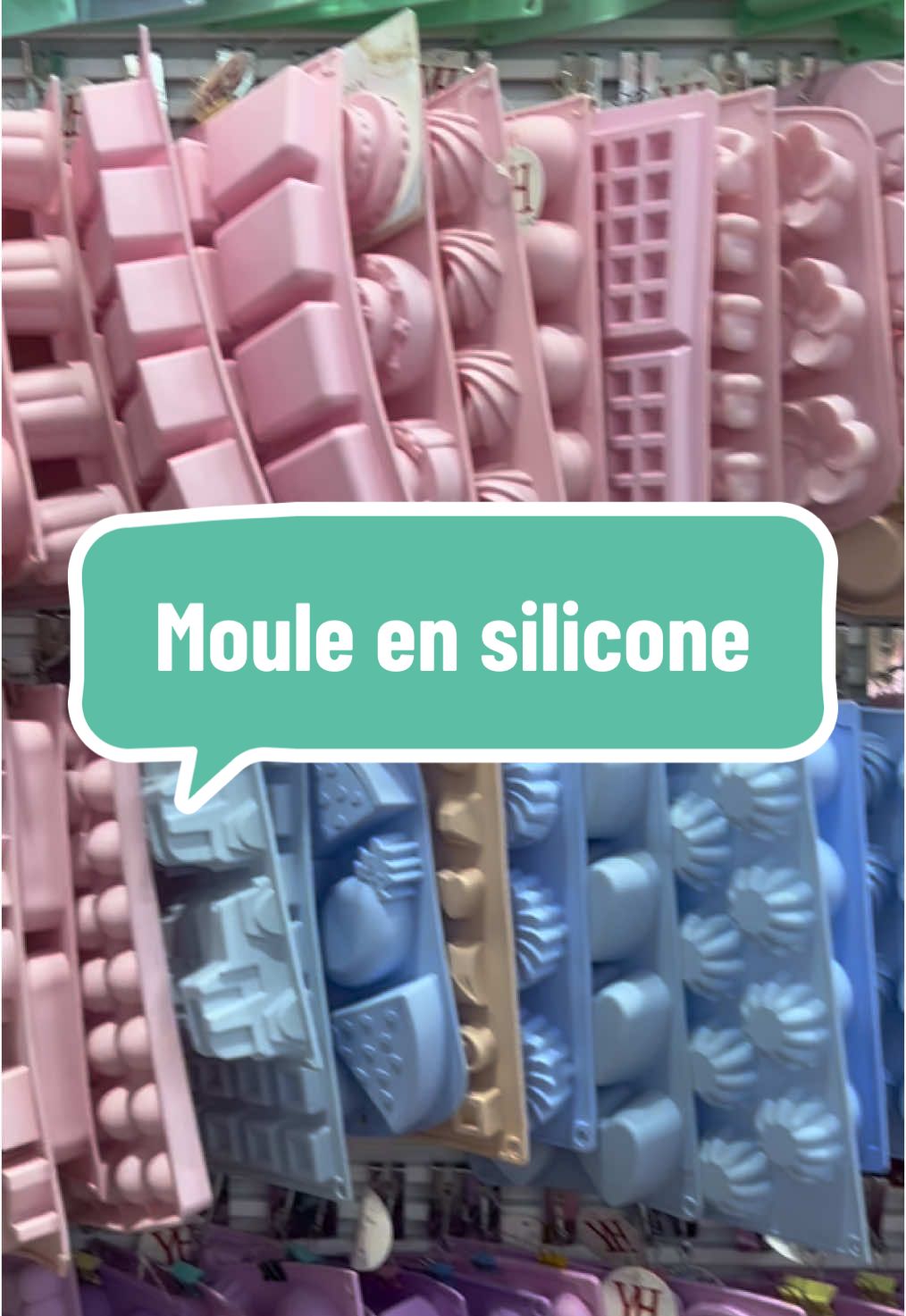 Moule en silicone  #moule #silicone #cosmetique #patisserie #bougie #gateau #bonbon #savon #lyzawad 