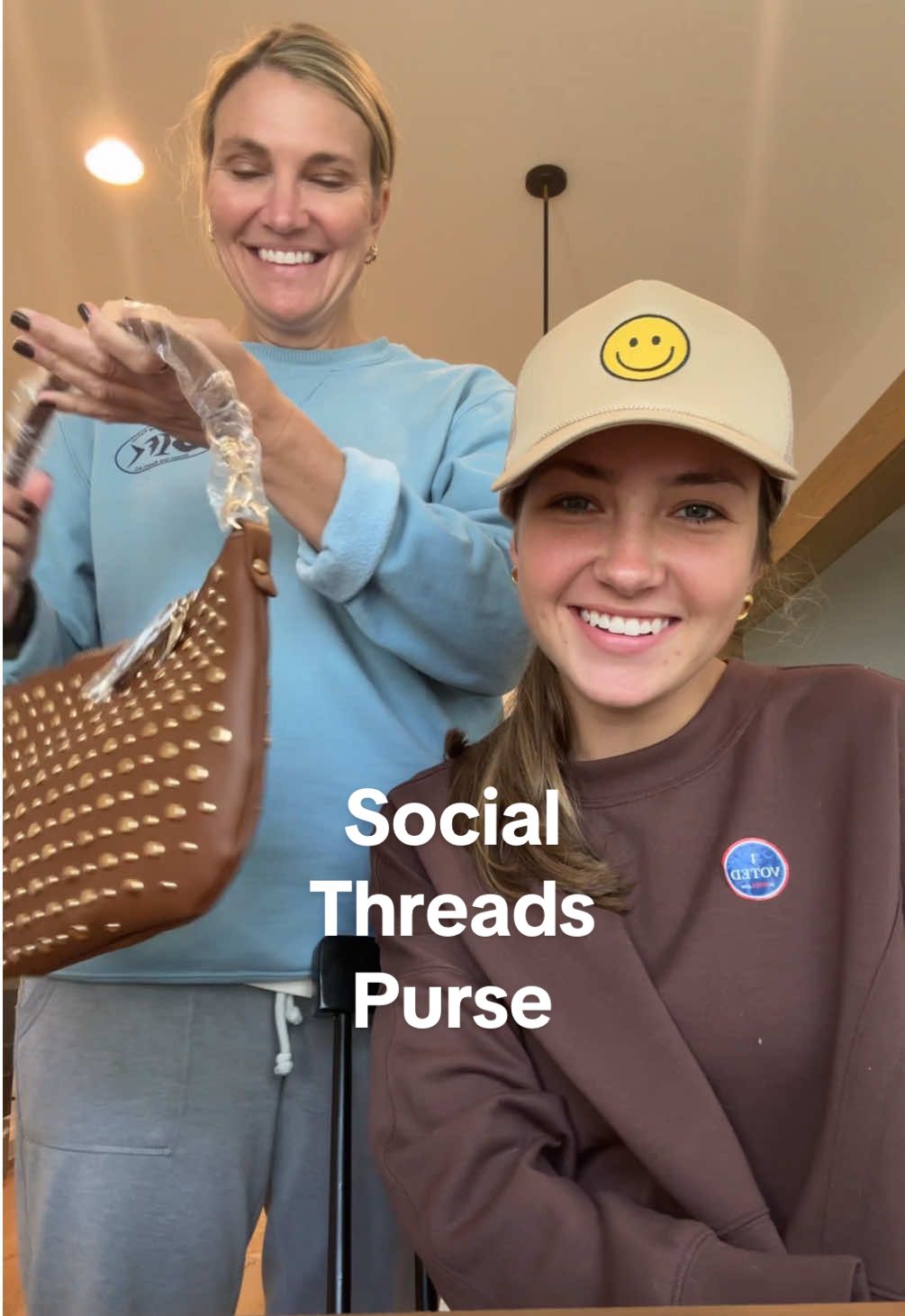 Mom poppef off with this @Social Threads purse!!  LOVE the gold! 👏👏 #purse #elevatedcasual #brownpurse #trendypurse #socialthreads 