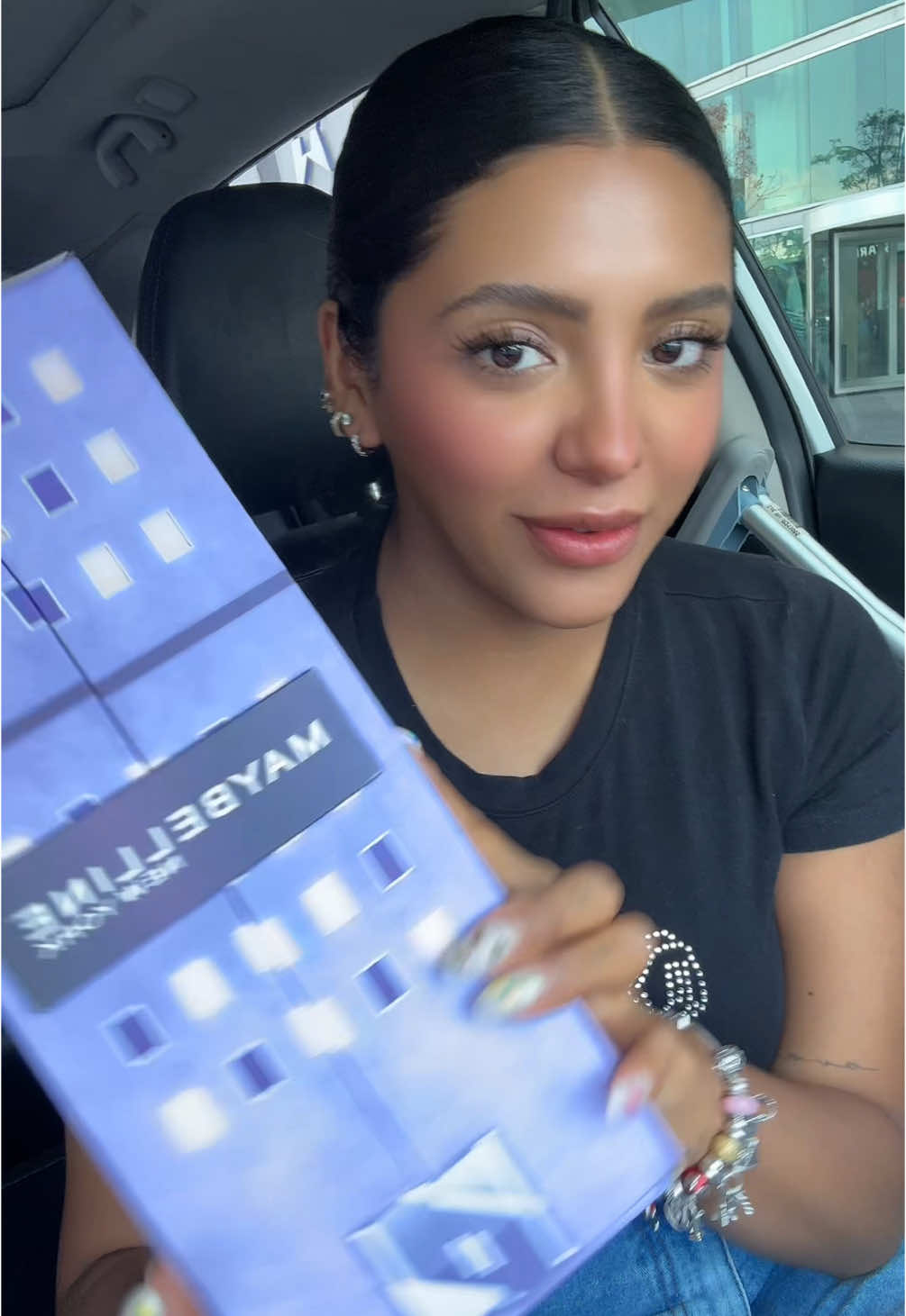 IG: lachulay_ 💜💜 #lachulay #beautyfinds #maybelline #maybellinemakeup #unboxingvideo #unboxing @Maybelline NY 