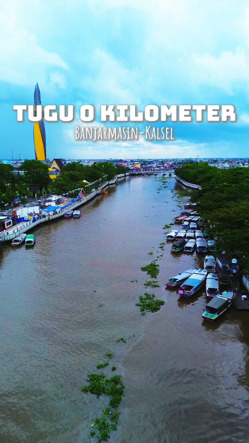 Monasnya Kalimantan selatan ni tugu 0 km tertinggi di kalsel 99 meter .  .  . #kalsel #banjarmasin #tugu0kilometer 