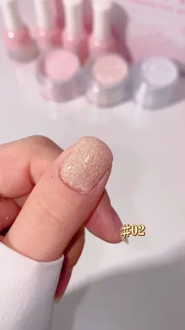 Champagne color with shimmer 🥂🎅🏻🎄✨#azurebeauty #azurebeautydippowder #naildippowder #winternails #dippowderkit #dippowdrnails #dippowdernailsathome #diynailsathome #christmasgiftideas #christmas #november #giftseason #giftforher