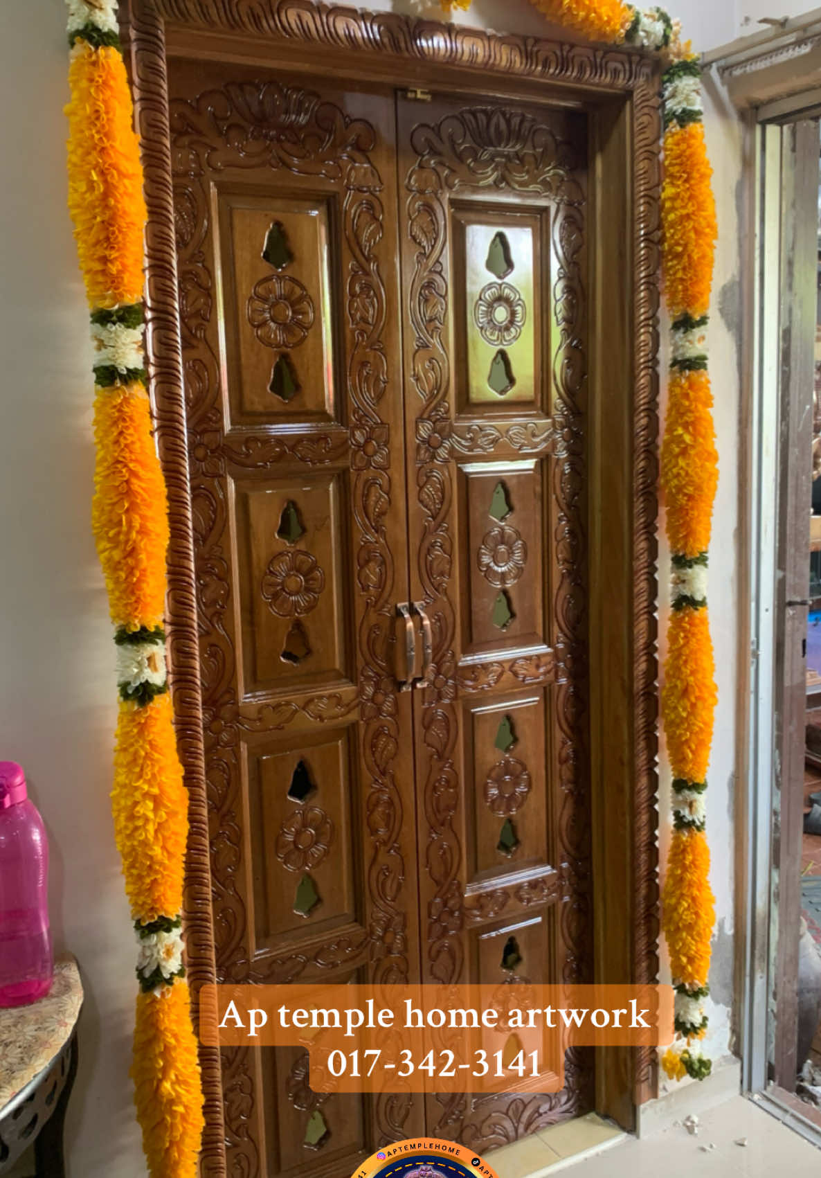 𝑫𝒐𝒖𝒃𝒍𝒆 𝒅𝒐𝒐𝒓 𝒇𝒐𝒓 𝒑𝒐𝒐𝒋𝒂 𝒓𝒐𝒐𝒎 ❤️ Ap temple home Artisans are not only skilled in carving the best art out of wood but knows well how to fix and install  Height by length of the door above 👆: 6.5ft*3ft Can be done in various sizes ✅ We deliver all over Malaysia and most countries ✅ Dm us here 📩 or WhatsApp us at 017-342-3141 . . . . #door #pillar #arch #art #indianart #carving #fyp #kl #singapore #johorbahru #seremban #portdikson #globaldelivery #fyp #trending #woodcarving #cnc #homedesign #interior 