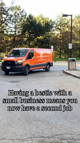 I reverse park a cargo van wooo Besties page is @Timeless Events Co  #SmallBusiness #eventdecor #decoration #weddinginspo #weddingvendor #middleeastern #arabwedding #palestinianhenna #hennadecor #palestina🇪🇭 #palestinianheritage #hennanight #girlhood #besties #homedepot #weddinginspo #fypp #pov #worklifebalance #cargovan 