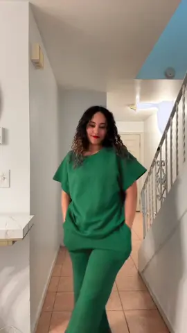 Yozazzy Women's Two Piece Textured Sweatsuit Knit Short Sleeve Pullover Top Wide Leg Pant Tracksuit Set chic Womenswear Overalls Lady Comfort Basic Casual Drawstring#twopieceset #fypシ゚viral #tiktokmademebuyit 