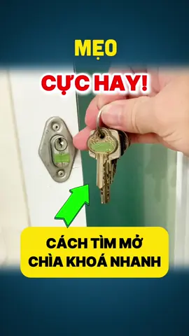 #mẹovặt 621 | Mẹo mở khoá cửa cực nhanh khi có nhiều chìa khoá | unlock door super fast #mokhoa #mocua #mokhoanhanh #unlock - [ ] #tips #DIY #lifehacks #meovat #meohay #meovatcuocsong #huongdan #cachlam #meo