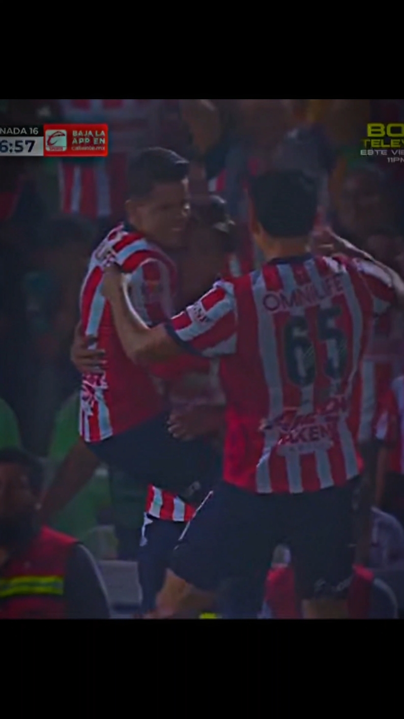 GOLAZO de Yael y gano el Mas Grande 🐐🔥 // #Chivas  #Chivas_mx #Ligamx #YaelPadilla #Santos #América #Fyp #Viral 