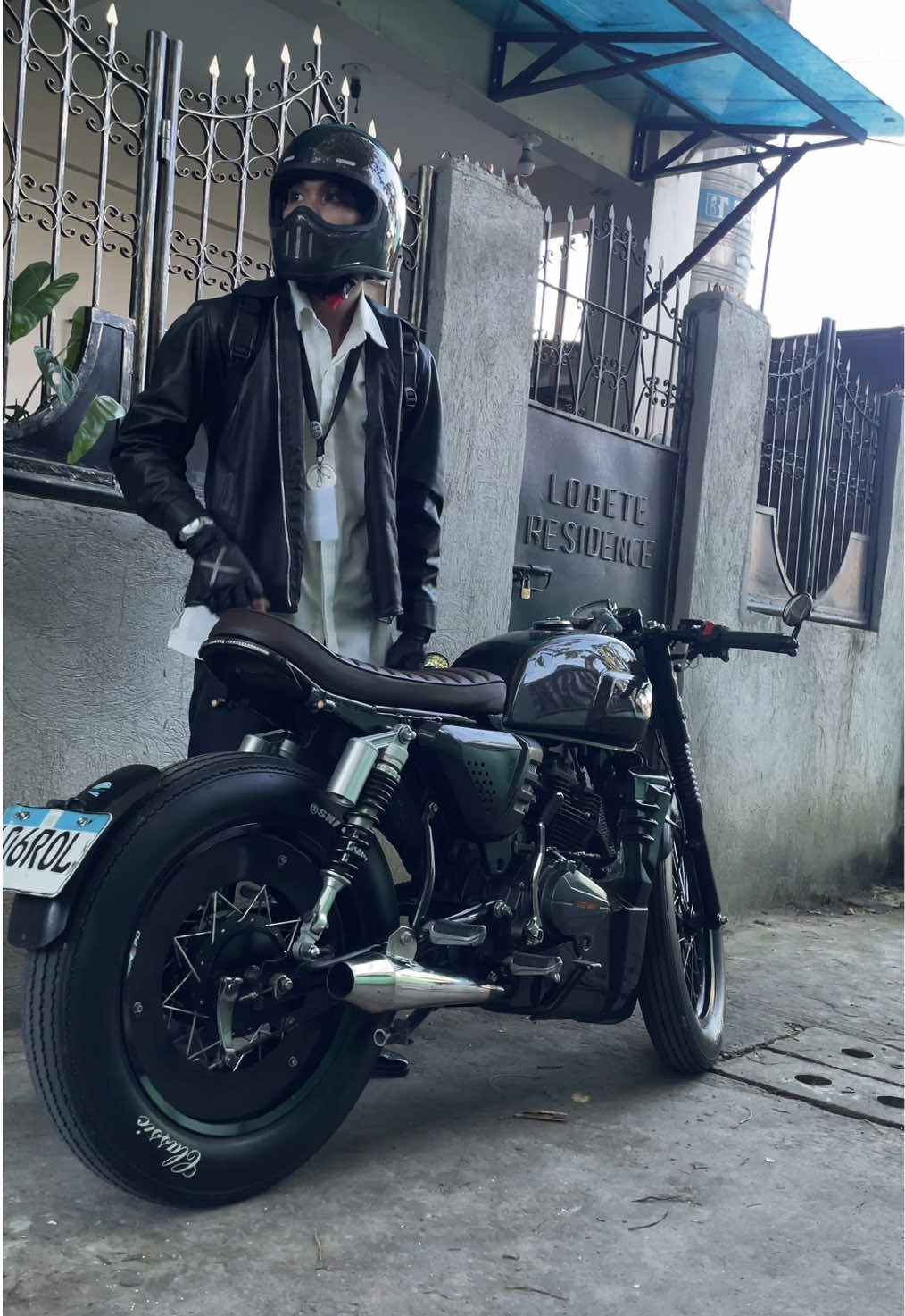 Late pa din kahit naka motor na sya.  #keewaycaferacer152  #classicmotorcycle #foryoupage #fyp #motorcycle #fypシ #foryoupage 