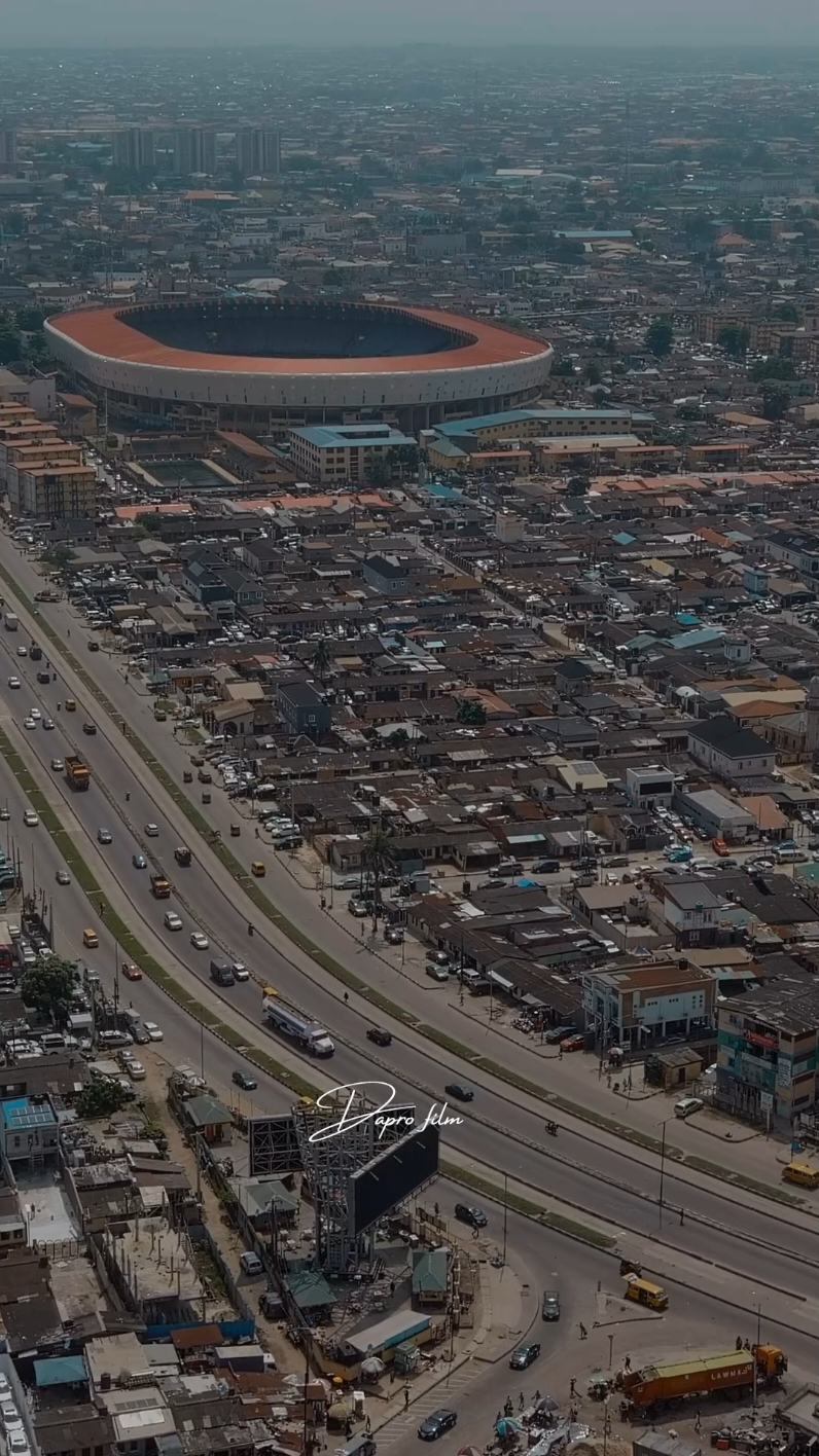 Recognize this Lagos spot? Drop the location in the comments  #Yaba #Lagos #Nigeria #AerialView #daproFilm #AutelEvo2 #trends #fyp #tiktok #fyp 