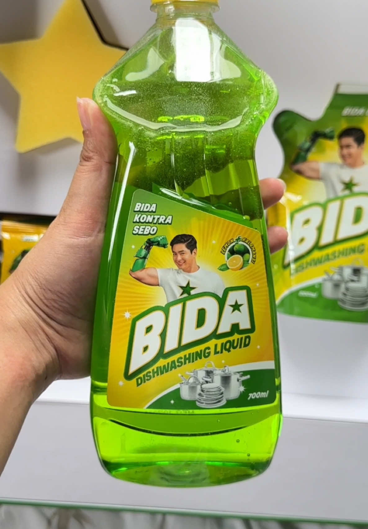 Nandito na ang Bida! Thank you @Coco Martin @Bida PH ito na ang pinakamura at pnaka magandang panlinis sa mga hugasin! #nanditonaangbida #bidakontrasebo 