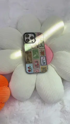 OMG!! It's sooooo beautiful!!! 🫶🏻💖#phone #fyp #trending #viral #foryou #fypシ゚viral #stamp #christmas #stampcollection #phonecase #case #spotlightfinds #tiktokshopblackfriday #tiktokshopcybermonday #spotlightfinds #blackfridayearlydeals #blackfridaydeals #blackfriday