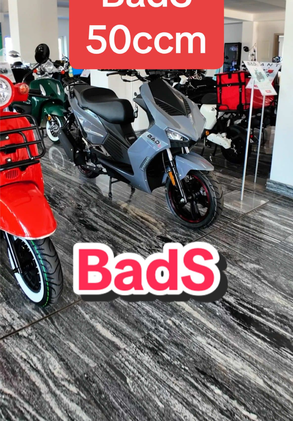 Unser Modell BadS 50ccm in Mattschwarz und Grau! #Motorroller #BurnoutGmbH #Roller #50ccm #Moped #Mofa #scooter 