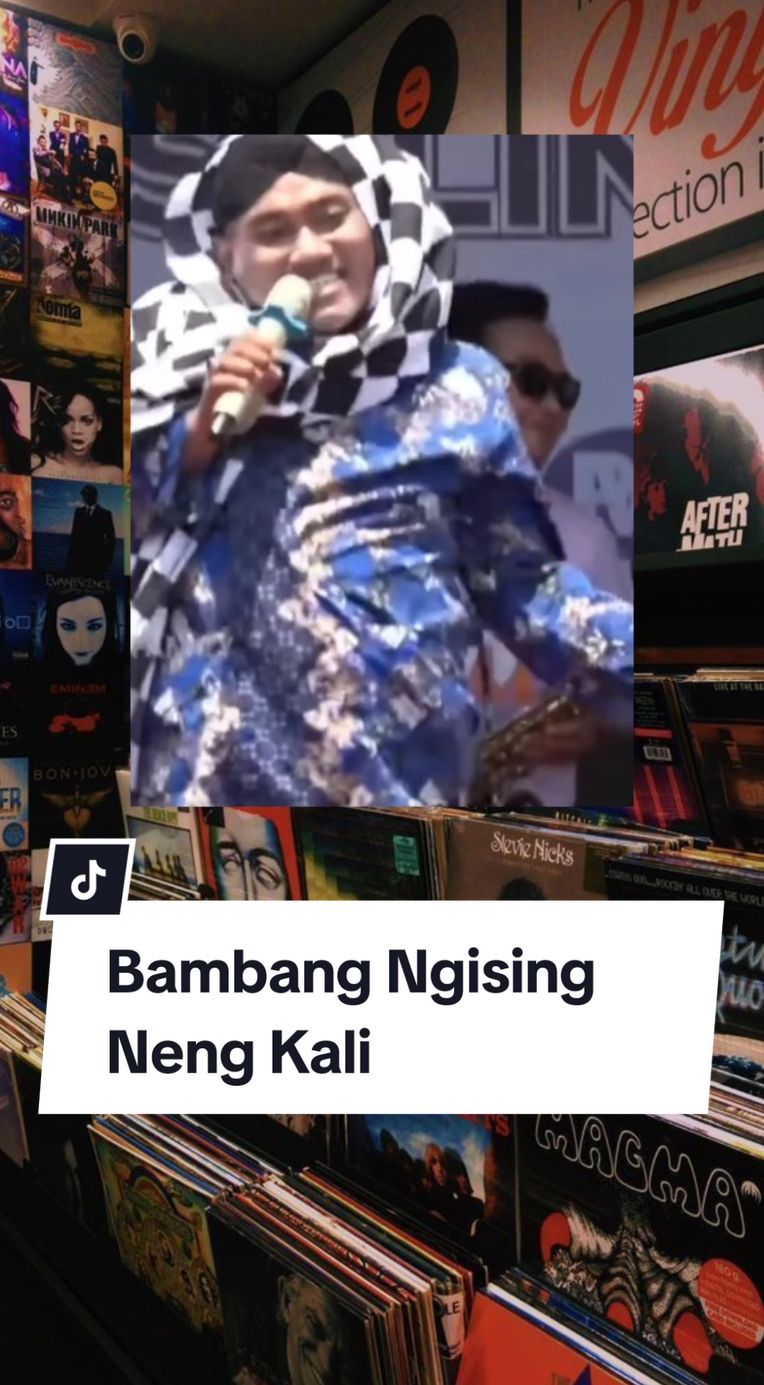 Bambang Ngising Neng Kali, pengirim Video @FYP Comedy  #musiccomedy #videolucu #coverlagu #elzioliatmama #elzio 