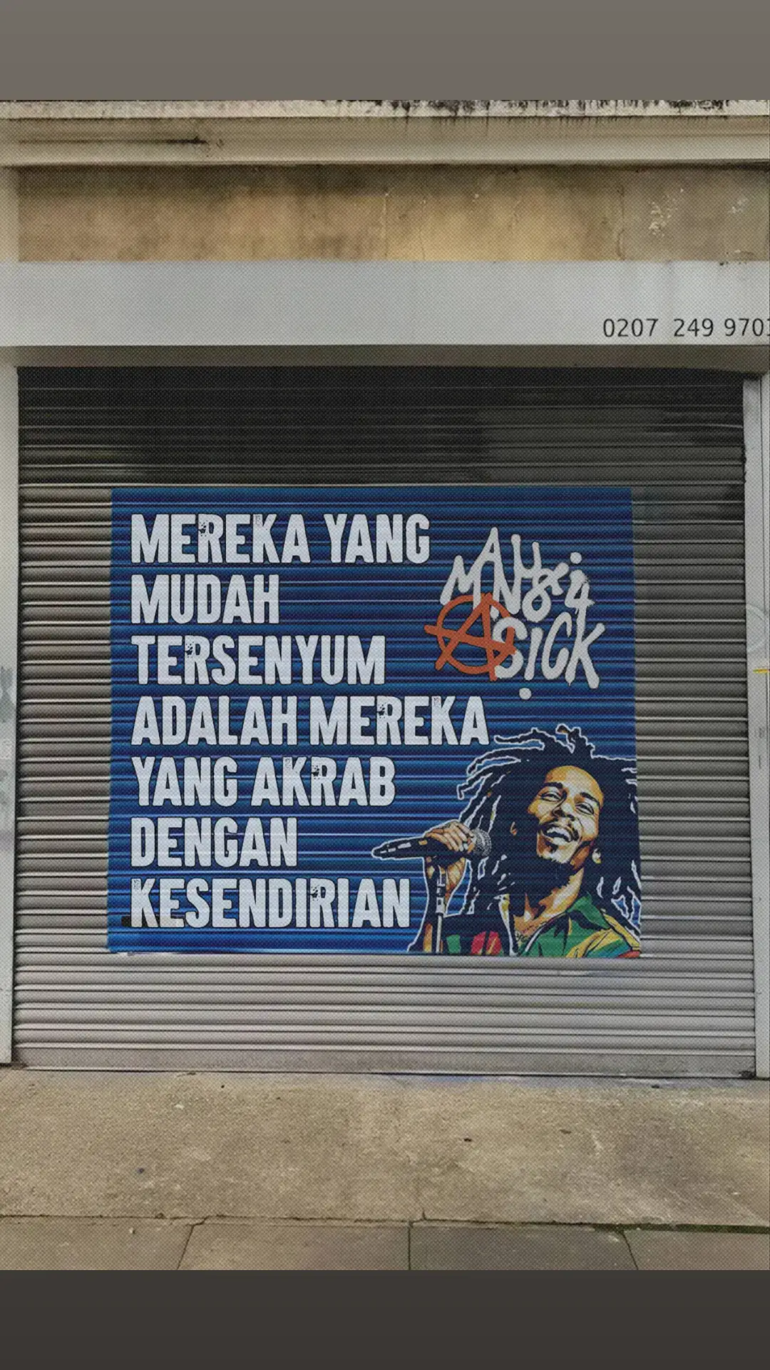 #bobmarley #gembira #sendiriitutenang 