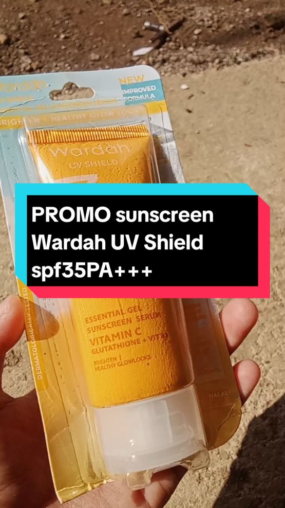 salah satu sunscreen yang cocok untuk flek hitam yaitu Wardah UV Shield spf35PA+++ yang mengandung serum VIT.C , glutathione dan vit.B3  ampuh untuk mencerahkan kulit wajah,melembabkan serta melindungi kulitmu dari paparan sinar matahari 🥰 buruan cek out selagi promo!! #skincare  #sunscreenviral  #sunscreen  #promowardah  #wardah  #basicskincareroutine 