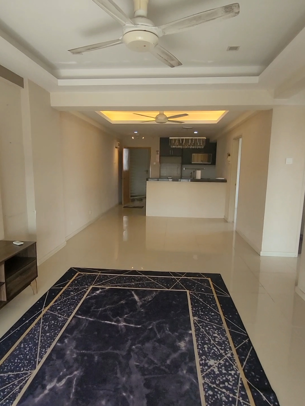 Suri Puteri Seksyen 20 Shah Alam Selangor Bedrooms : 3 Bathrooms : 2 Size.            : 1120sf Rental.        : RM1700 #forsale #forrent #propertyinvesting #propertymanagement #property #buysellrent #propertyinvestment #shahalam #suriputeri #selangor #malaysia 