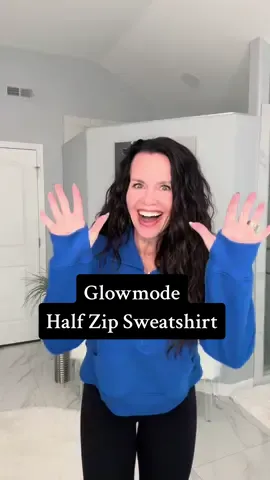 I am so OBSESSED with this half zip sweatshirt from @Glowmode!! It’s straight 🔥🔥🔥 #glowmode #glowmodesweatshirt #athleticwear #gymwear #ootdinspo #fit #winterfashion #fyp #creatorsearchinsights #capcut #CapCut 