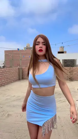 Soy plana y todo es IA 😎#viral_video #viralditiktok #baile #celeste #dancer #pyfツ 