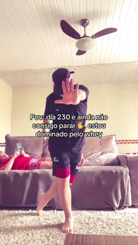 ALGUEM ME SALVA #whey #trend #wey #pov #fy #fyp #foryou 