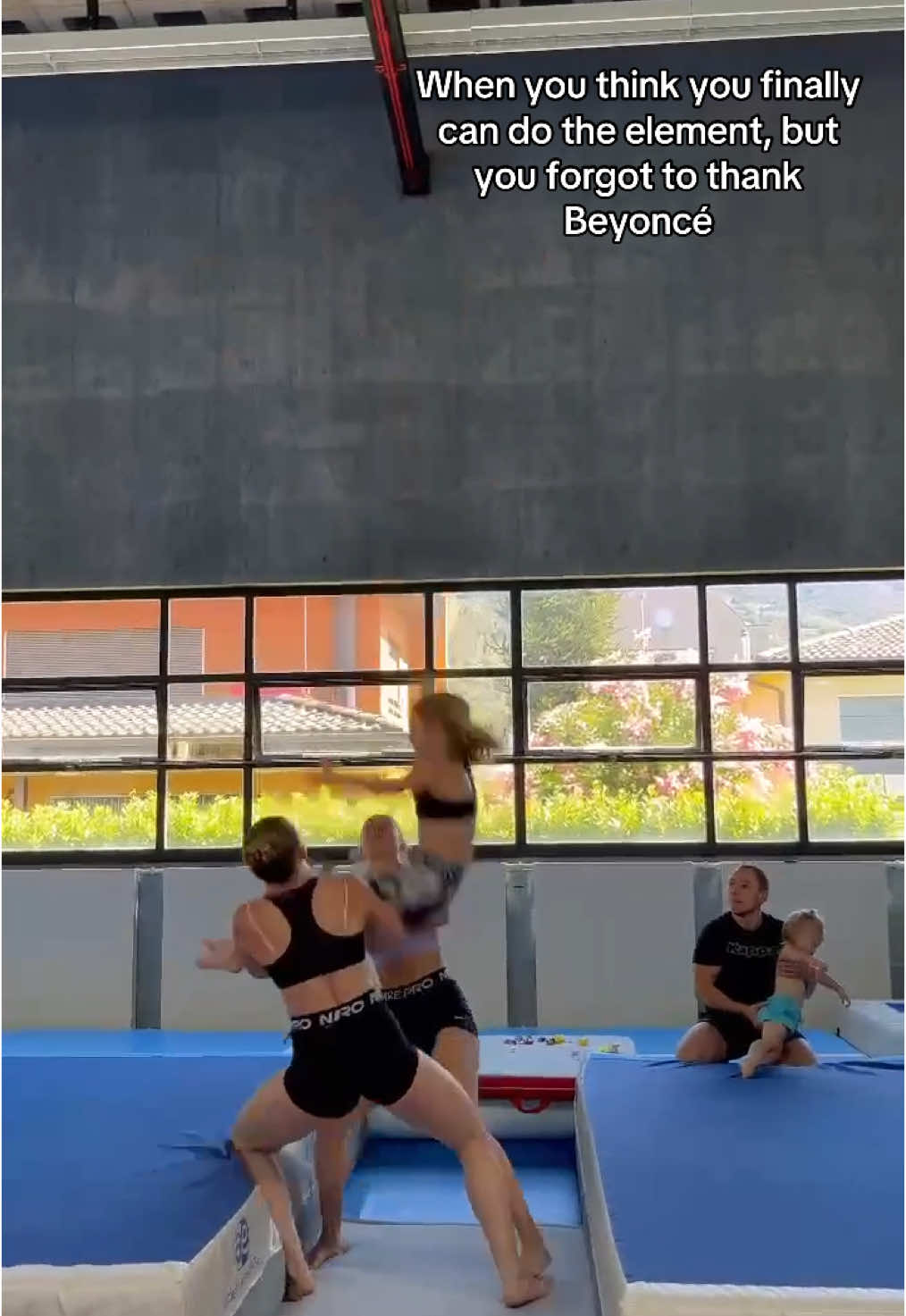 #gymnastics #acrobatics #acrogirls #fail 