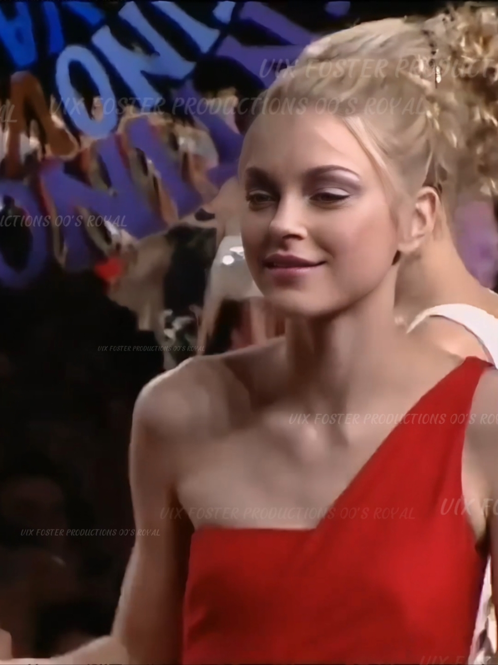 Jessica Stam for Valentino  #jessicastam #valentino 