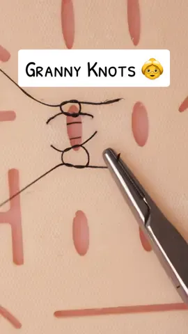 Granny Knots vs Square Knots in Surgery #1min #LearnOnTikTok #suturing #tutorial #howtotiktok #surgerytiktok #surgery #knots #knottying #grannyknot #surgeon #surgeonsoftiktok #veterinarian #vetsoftiktok #vetschool #medicalstudent #vetstudent #medicalschool #vettech #veterinarytechnician #veterinariansoftiktok #doctor #doctorsoftiktok #nurse #nursing #nursingstudent #nursingschool #nursesoftikok #fyp